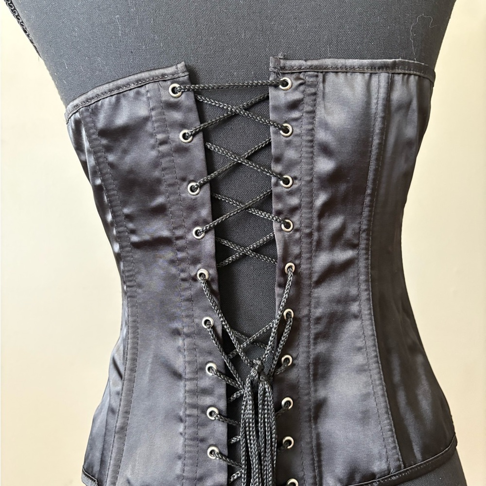 Frederick's of Hollywood Black Lace Corset I brought last year never use.